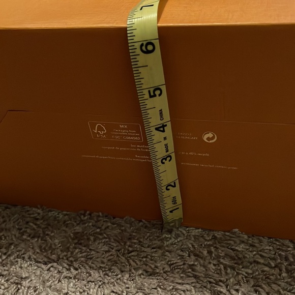 Louis Vuitton shopping bag - Picture 3 of 3